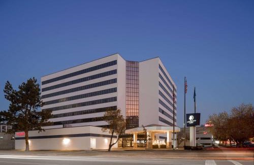 Downtown Salt Lake City Hotel | Doubletree Suites by Hilton Salt Lake City
