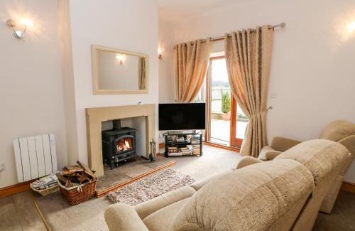 Wing House | Dove Cottage