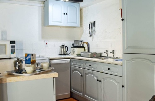 Chapel Amble Cottage | Dove Cottage, Homeleigh Farm