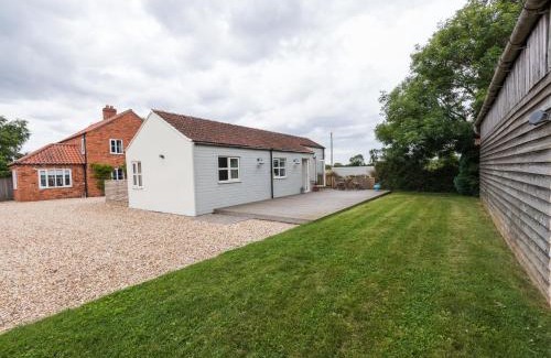 Louth House | Dove Farm Cottage
