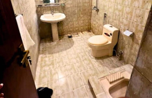 Lahore House | Dove Inn Hotel Muslim Town Branch