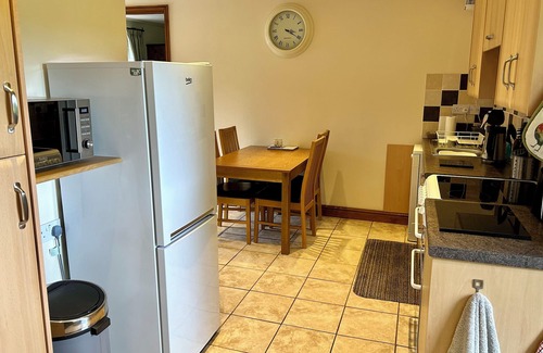 Newton Grange Cottage | DOVER BARN, family friendly, with a garden in Parwich