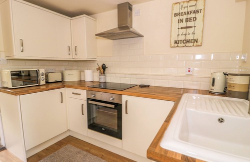 Llanllyfni Cottage | Dowlais