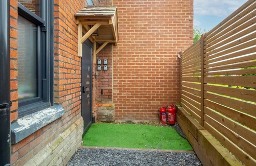 Petham Apartment | Downs View a Tranquil Space for Two | Pass The Keys