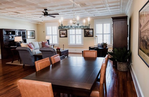 Landrum Apartment | downtown apartment, loft, parks, equestrian center, winery, dining