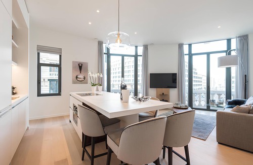 Quartier Royal - Koninklijke Wijk Apartment | Downtown Brussels Splendor Suites