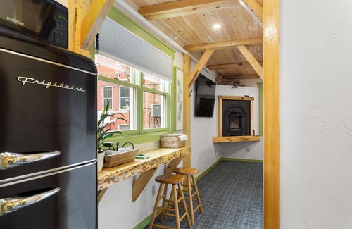 Camden Hotel | Downtown Camden Hotel - Driftwood
