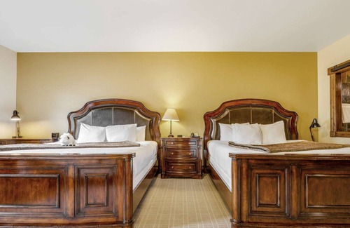 Jackson Hole Hotel | Downtown Jackson - Double King Suite