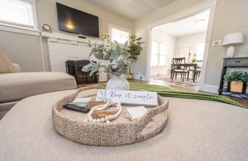 Michigan City Apartment | Downtown Retreat, Hot Tub, Firepit, Grill