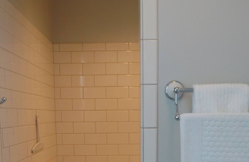 Walla Walla Cottage | DOWNTOWN WALLA WALLA COTTAGE Long term rates available