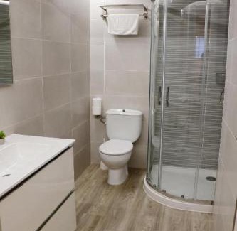 Sarria Apartment | dpCristal Sarria Centro