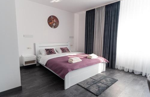 Sambir Hotel | DREAM HOTEL Sambir