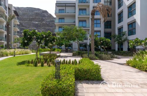Sharm Apartment | Dream Inn Apartments - Address Beach Residence Fujairah