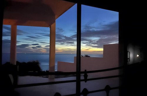 Cerbere Villa | Dream Vacation in a Beautiful Villa with Exceptional Sea View