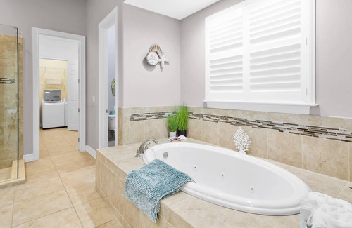 Indian Harbour Beach Villa | Dream Weaver - 5 BR Patio filled Oasis