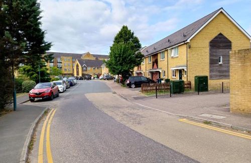 Northfleet House | Dreams Home