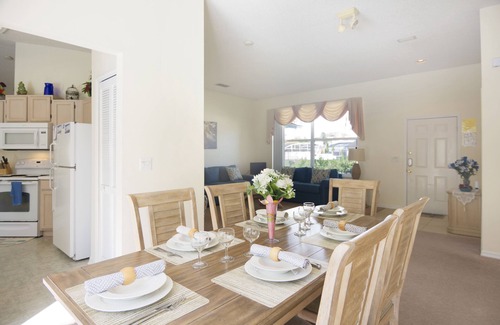 Lindfields Villa | 'Dreamstay' 4 BR Exec Single Story Home with Pool-Near Disney