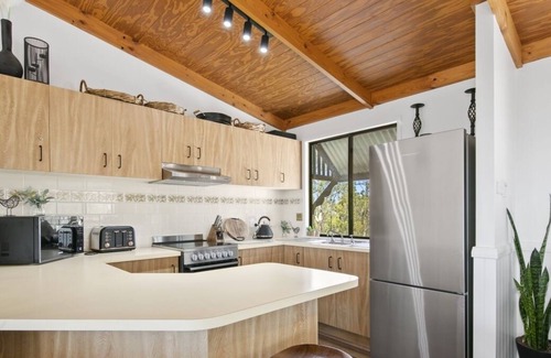 Vacy Cabin | Dreamtime Spa Cabin - escape, relax and enjoy amazing views!