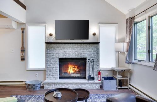 Locust Lake Village Ski Chalet | Dreamy Lake House - Fireplace, Firepit & Pet Friendly