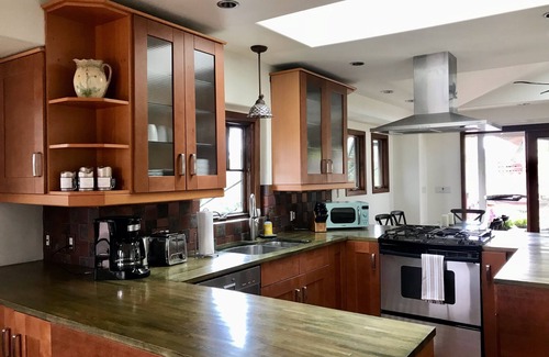Leucadia House | Dreamy, one-of-a-kind beach bungalow on Neptune! Hot tub/2 blocks to beaches.