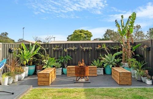 Callala Bay House | Driftwood Callala Plus - Jervis Bay Getaway - 10 Guests!