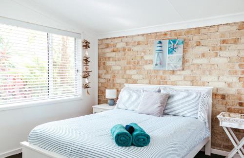 Callala Bay House | Driftwood Callala Plus - Jervis Bay Getaway - 10 Guests!