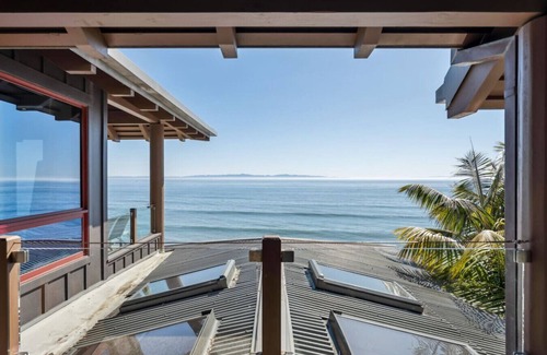 Santa Barbara House | Driftwood Club - Luxe Private Oceanfront Villa (Beach Access)