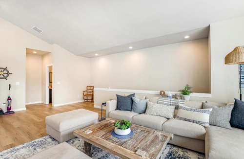 Rockaway Beach House | Driftwood Cove at Rockaway Beach