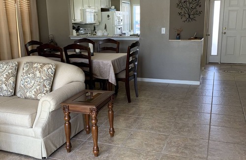 Westridge House | Driving Distance to Disney World, Shopping, Dining, Golfing and more