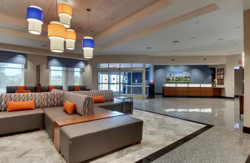 Ashley Oaks Hotel | Drury Inn & Suites Knoxville West