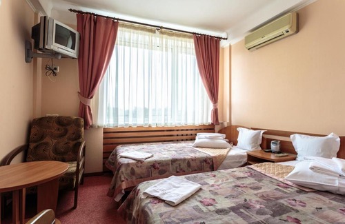 Pechers'kyi District Hotel | Druzhba Service Hotel