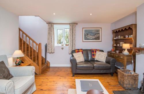 St Brides House | Drws Gobaith-West