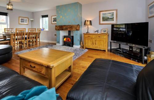 Llanengan House | Drws y Llan