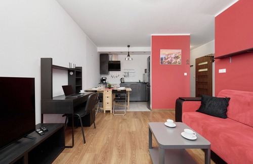 Fabryczna Apartment | Drzewieckiego Apartments by Renters