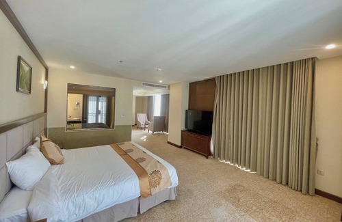 Lao Cai Hotel | Duc Huy Grand Hotel & Spa