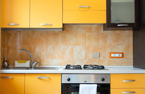 Lido Adriano Apartment | Due passi dal mare, virgilio seahouse