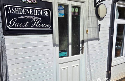 New Forest District Apartment | Duke of the Pond - Room 1 - New Forest