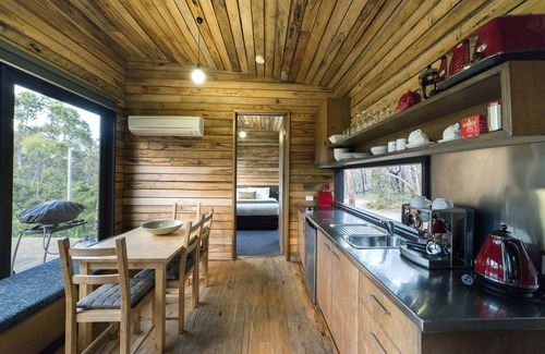 Halls Gap Apartment | DULC Cabins