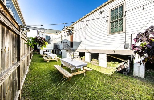Treme House | Dumaine Cozy Home - 3 bed close to QTR