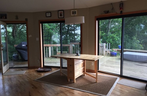 Shelby Cottage | Dune Top Romantic Solitude & Awe-Inspiring Panoramic Lake Michigan Views