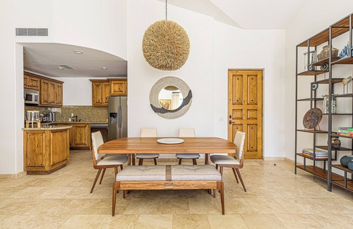 Palmilla Condo | Dunes Club member use. 6 seater golf cart, concierge. Owner operated.