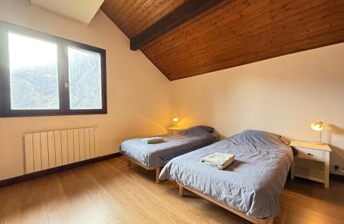 Saint-Martin-de-la-Porte Apartment | Duplex 15 Pers-Proche Grands Cols-Garage
