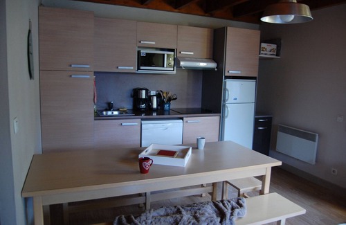 Arreau Apartment | Duplex apartment 7-9 people Swimming pool, sauna, near 4 stations