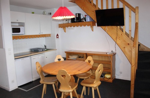 Risoul Apartment | Duplex apartment 8-10p in Risoul at the foot of the slopes