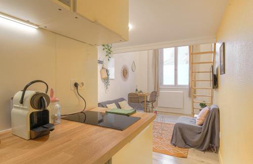 Perralliere Apartment | Duplex, bohème et fonctionnel proche Gratte-Ciel