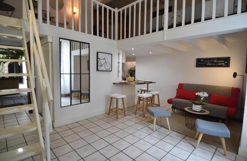 Orange Apartment | Duplex climatisé