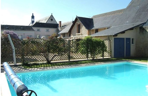 Montreuil-Bellay House | Duplex cottage 5 minutes from the castle of Montreuil Bellay