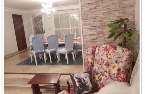 Taqseem Laselky Villa | Duplex degla villa with garden and jacuzzi