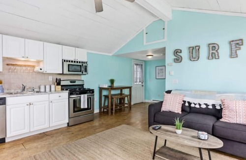 Salisbury Beach House | Duplex for Multi-Family Groups -Pet Friendly-Steps to Beach-45 Min to Salem, MA