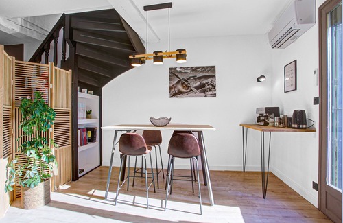 Ceret Apartment | Duplex Les Trois Ponts - Vue sur le Pont du Diable
